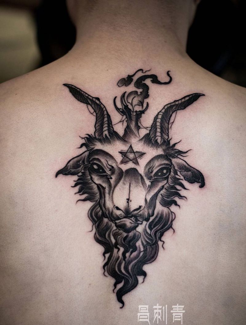 羊头纹身作品。纹身图片