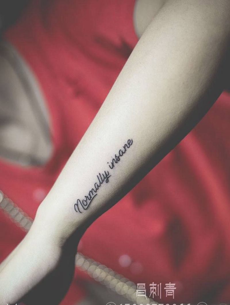 小清新字母纹身图片
