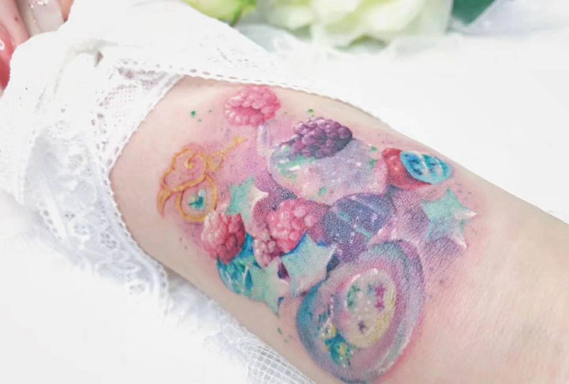 覆盆子纹身图片_手臂水彩一人一图定制设计遮盖设计纹身图案