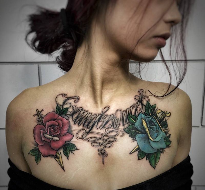 锁骨遮盖狐狸纹身图片_成品胸部欧美清新植物纹身图案