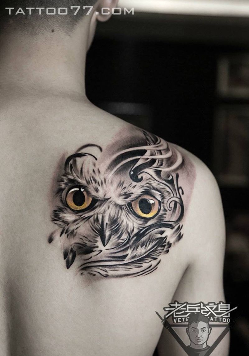 后背猫头鹰纹身作品纹身图片_成品背部欧美动物纹身图案