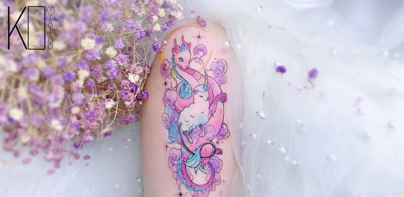 生肖纹身图片_手臂水彩龙羊定制设计纹身图案