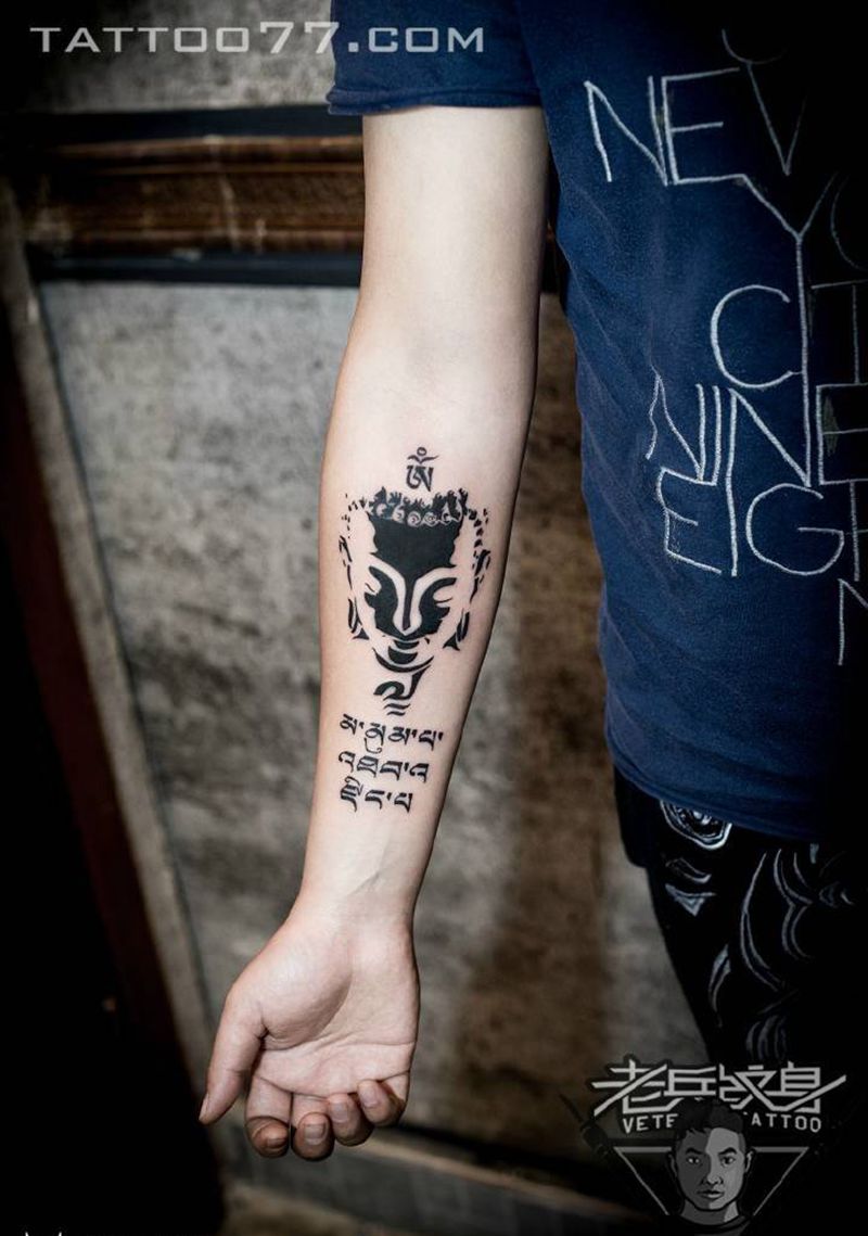 手部图腾佛头纹身作品纹身图片_成品手部传统图腾宗教纹身图案