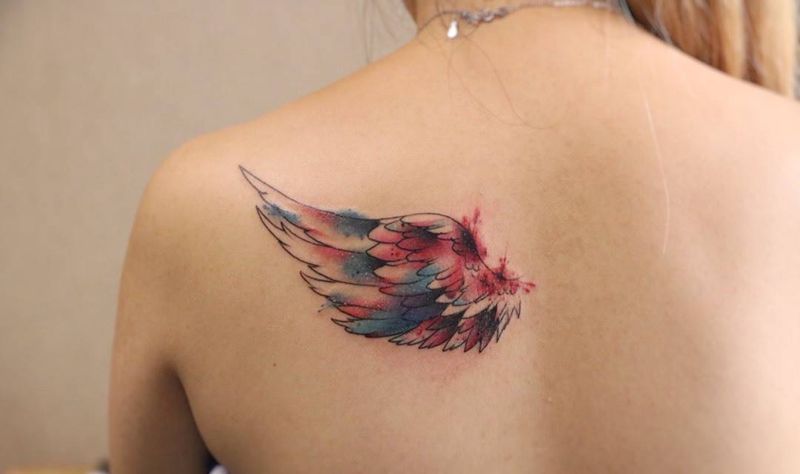 水彩翅膀纹身纹身图片_成品插画肩部清新贴纸原创动物纹身图案