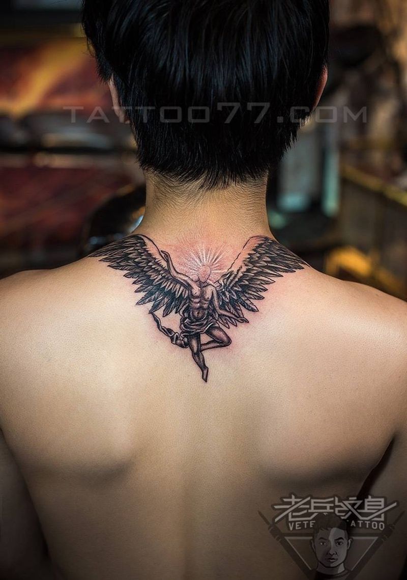 颈部权志龙同款天使纹身作品纹身图片_成品颈部欧美鬼神纹身图案