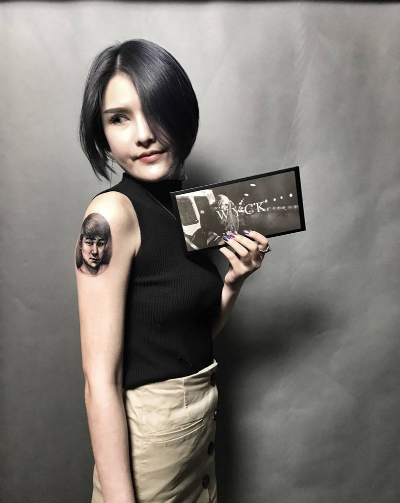 小肖像一枚纹身图片_成品手臂手部欧美写实肖像人物原创武汉纹艺刺刻纹身图案