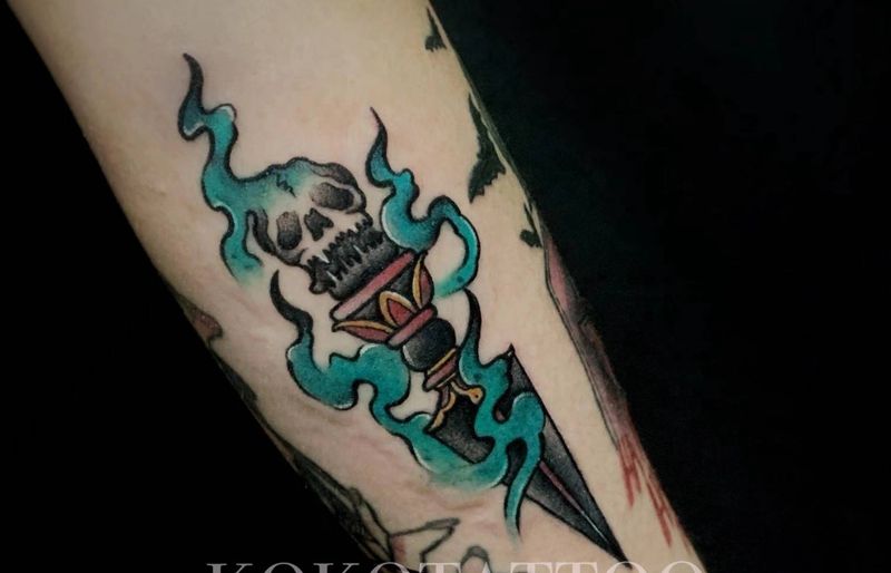 降魔杵纹身图片_手部Old SchoolNew School降魔杵定制设计school纹身图案