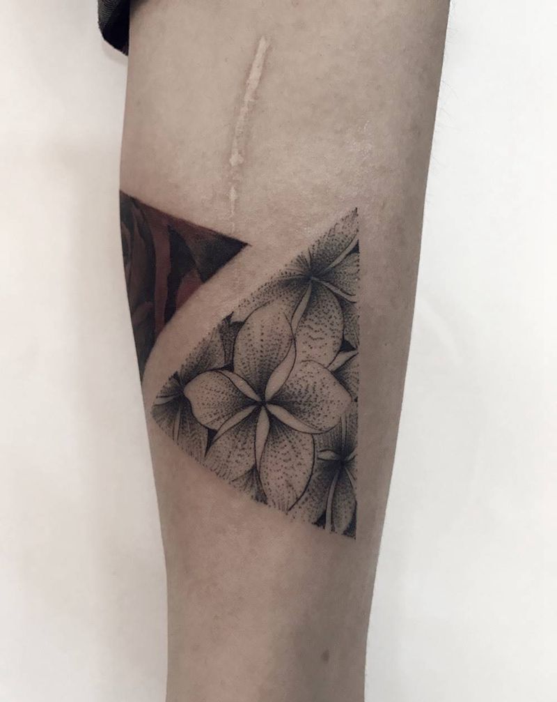 点刺几何樱花纹身图片_手臂清新几何贴纸植物纹身图案