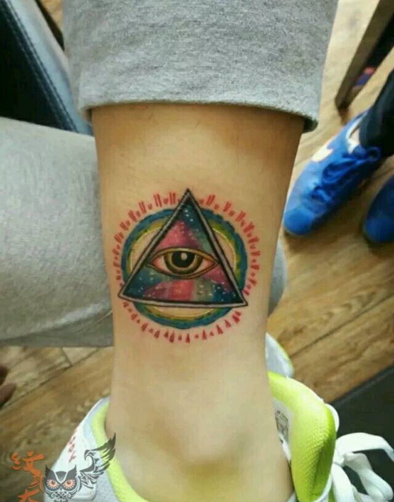 上帝之眼纹身图片