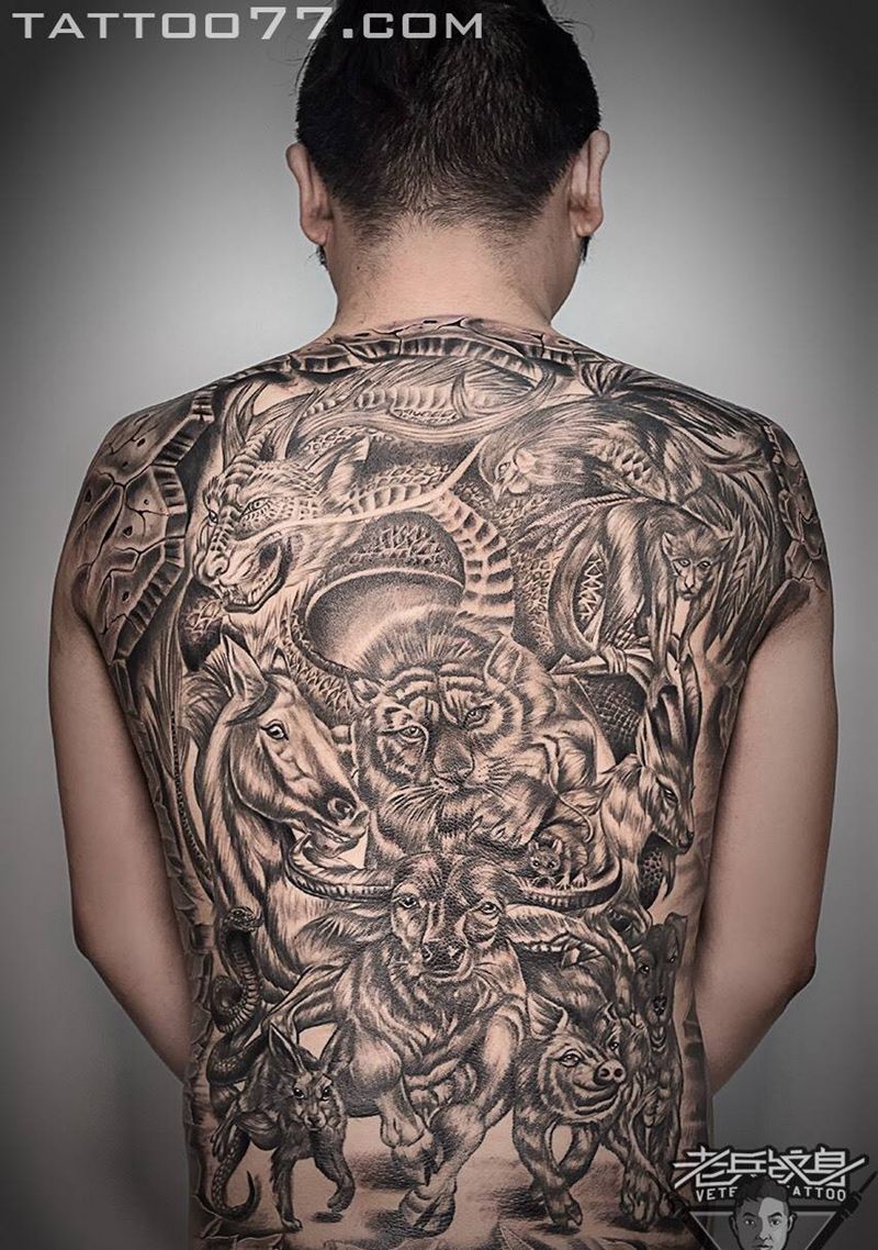 满背十二生肖纹身图片_成品背部欧美肖像动物原创纹身图案