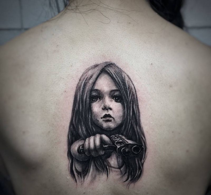 堕落天使，未完待续纹身图片_成品背部肩部欧美写实肖像人物宗教纹身图案