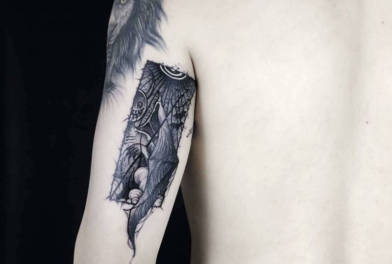 恶魔&天使纹身图片_手臂点刺水彩一人一图定制设计个性设计纹身图案