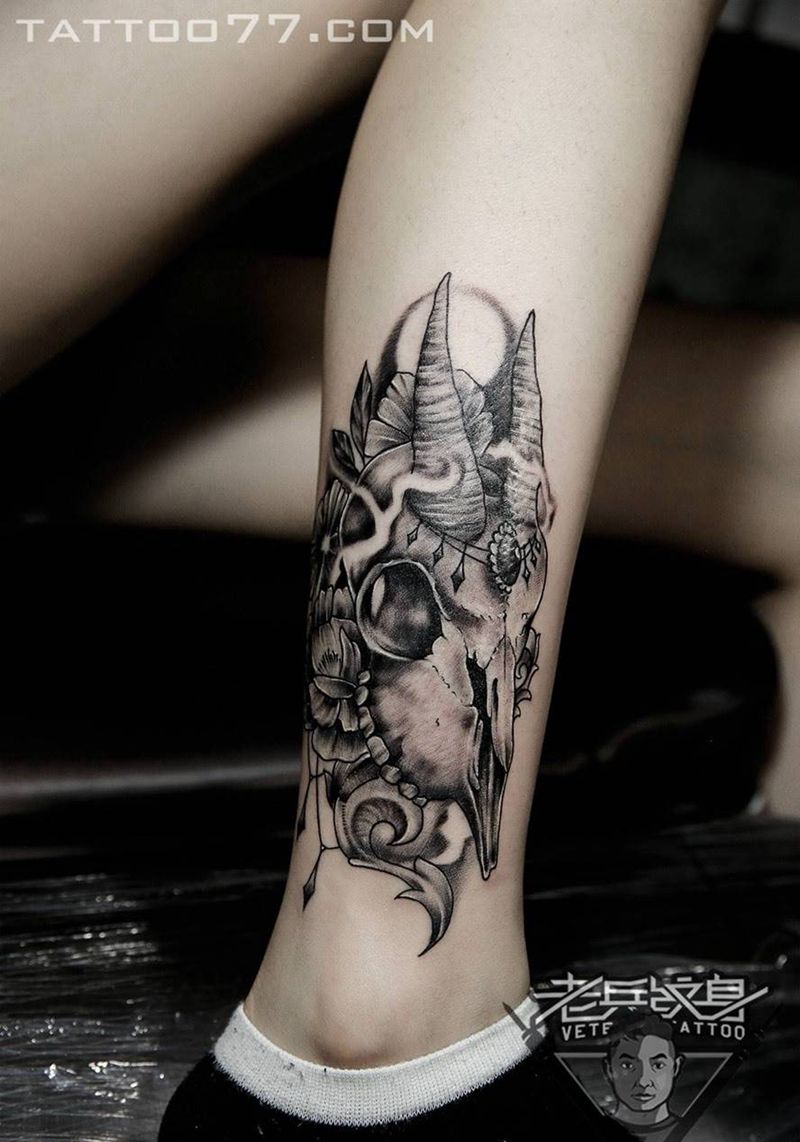 小腿羊骷髅纹身作品纹身图片_成品腿部欧美动物纹身图案