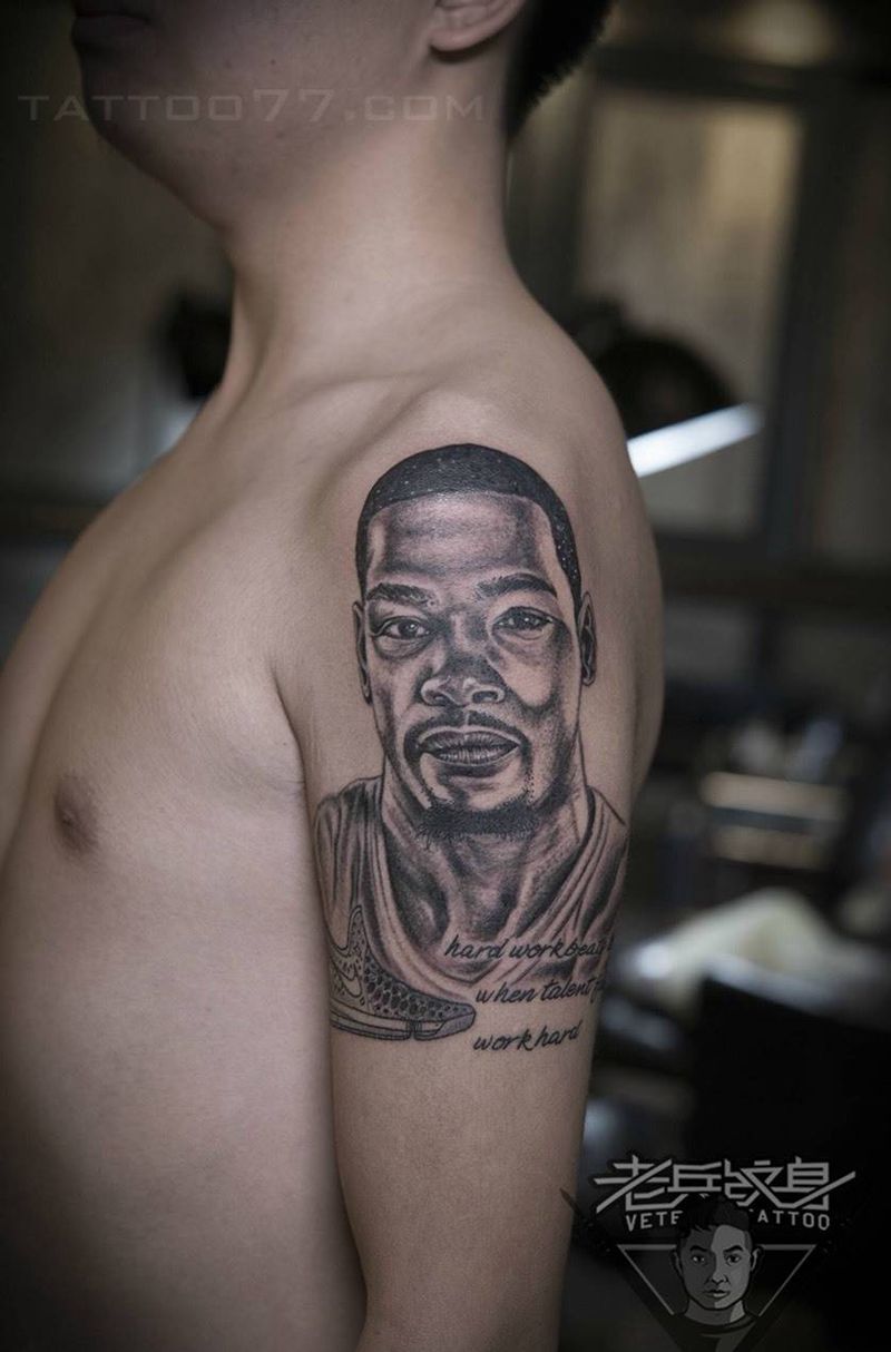 肖像纹身作品纹身图片_成品手臂肖像人物纹身图案
