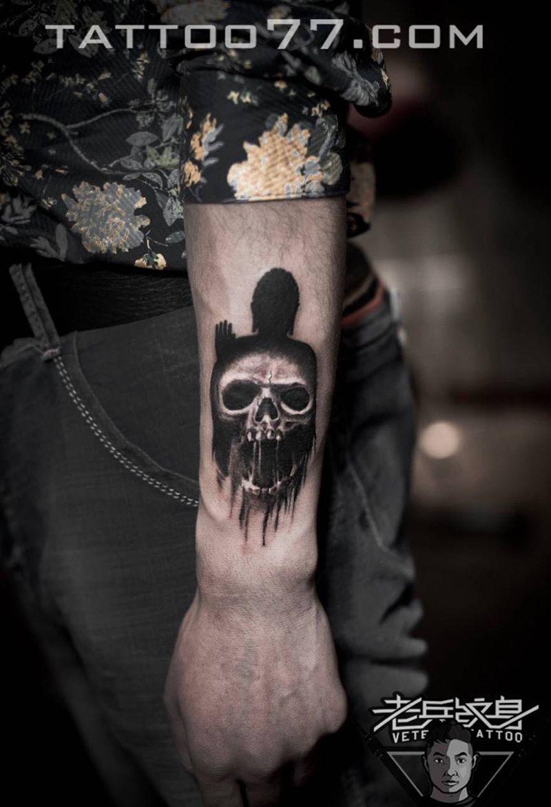 手部佛骷髅纹身作品纹身图片_成品手部欧美鬼神纹身图案