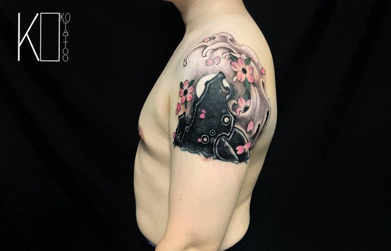 日式浪花纹身图片_手臂老传统日式浪花遮盖假山纹身图案