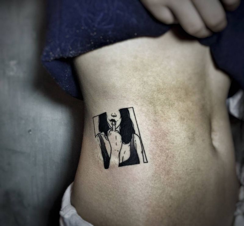 原味允指鸡……纹身图片_成品腰部欧美几何纹身图案