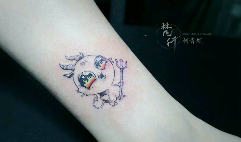 小恶魔纹身图片_腿部新传统纹身图案