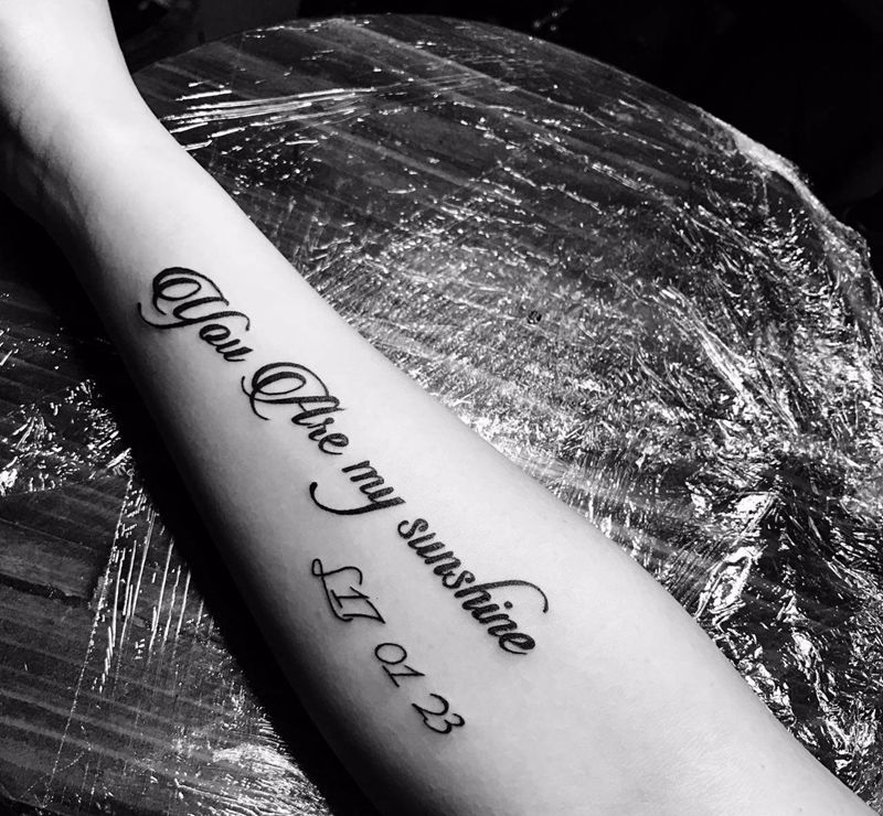 英文纹身图片_手部纹身图案