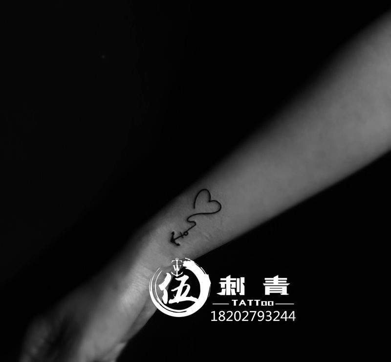 小清新纹身图片_手臂纹身图案