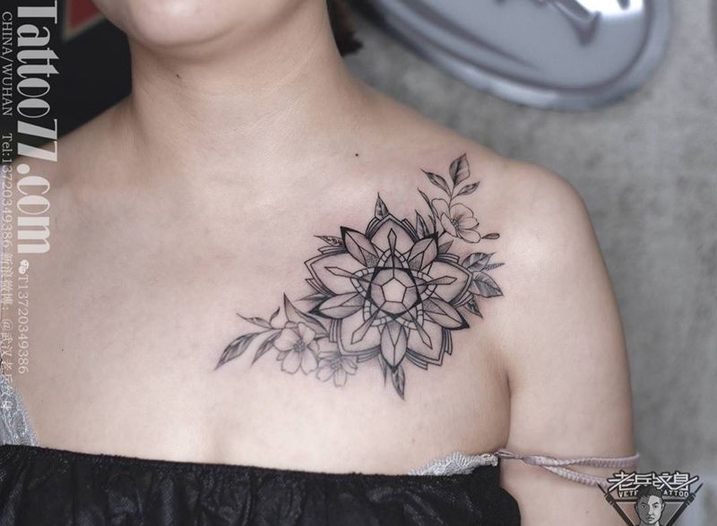 小清新花卉纹身图片