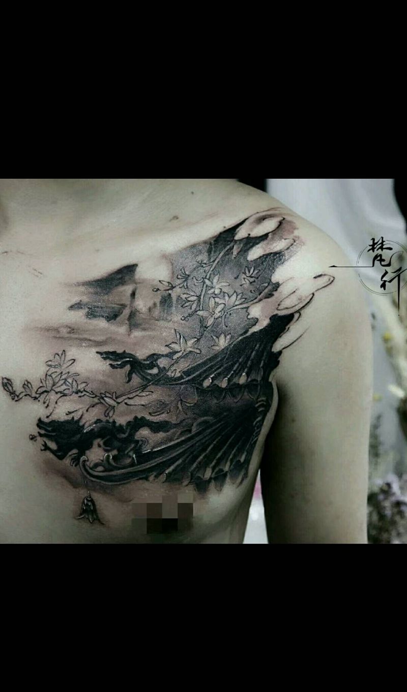 云不动纹身图片_胸部水墨纹身图案