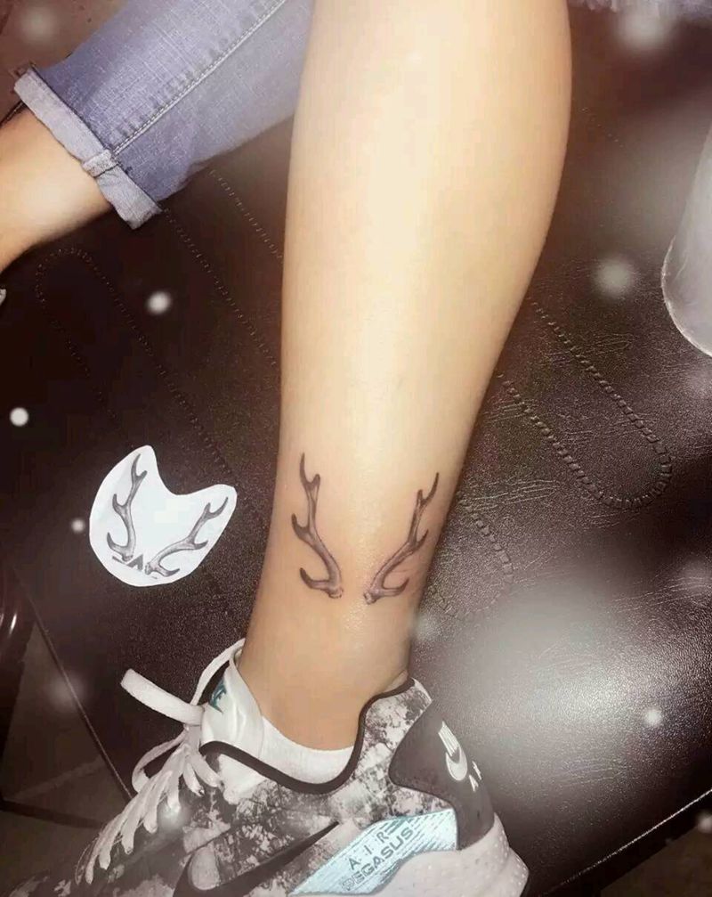 鹿角纹身图片