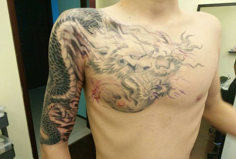 修改旧龙纹身未完.纹身图片