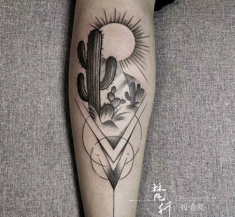 仙人掌纹身图片_腿部新传统植物仙人掌纹身图案