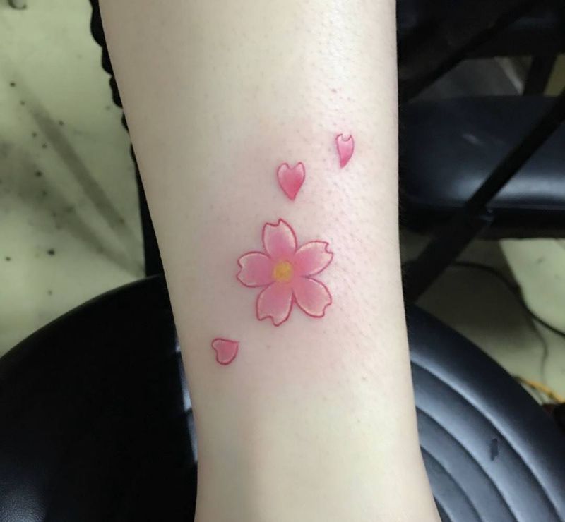 小樱花纹身图片