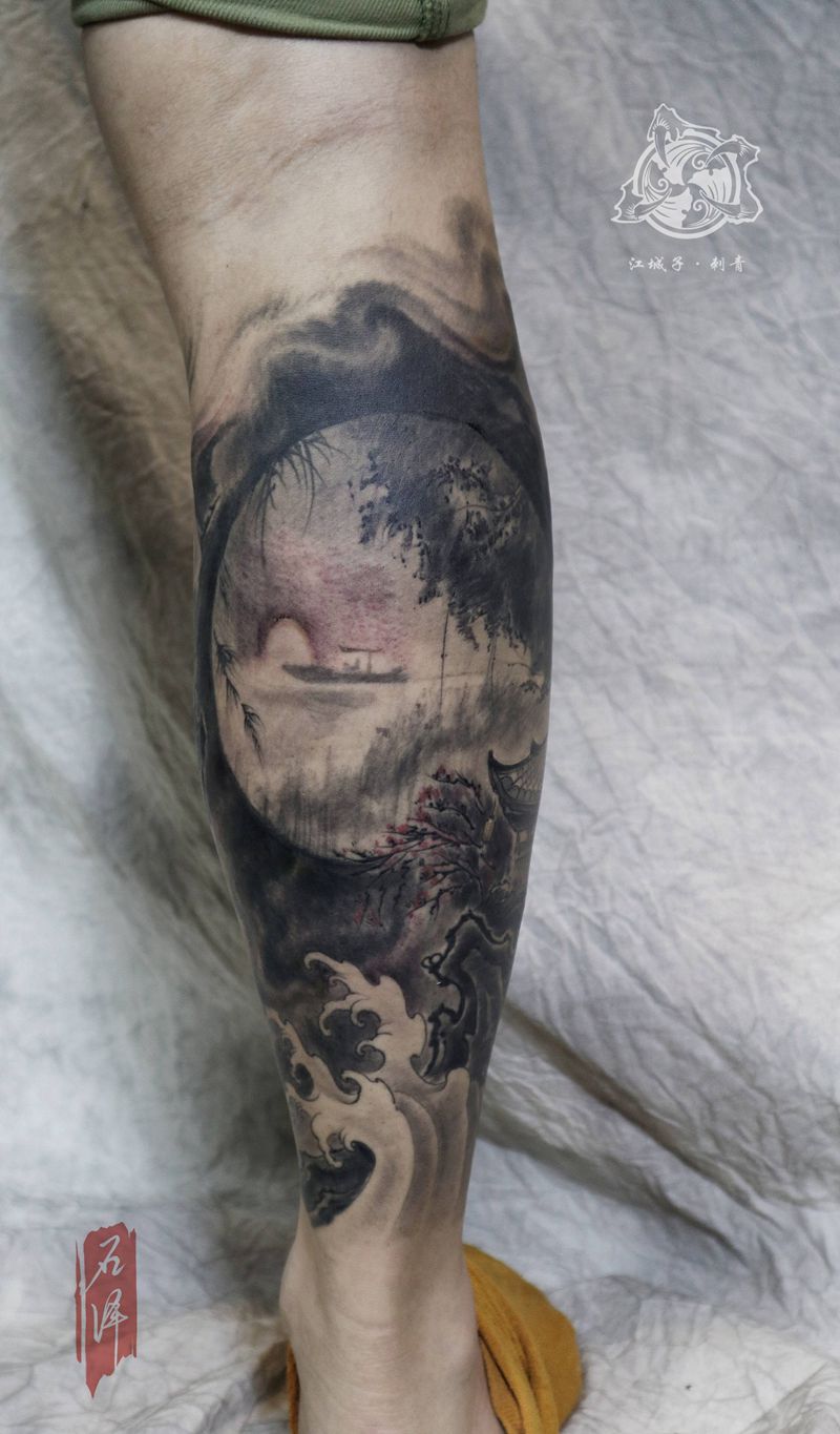 春江花月夜纹身图片_腿部新传统水墨中国传统中国风风景纹身图案