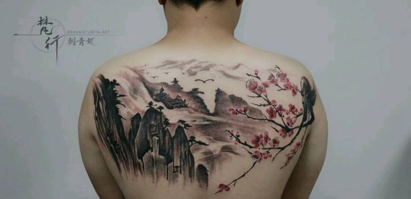 山水画纹身图片_背部水墨寺庙山水纹身图案