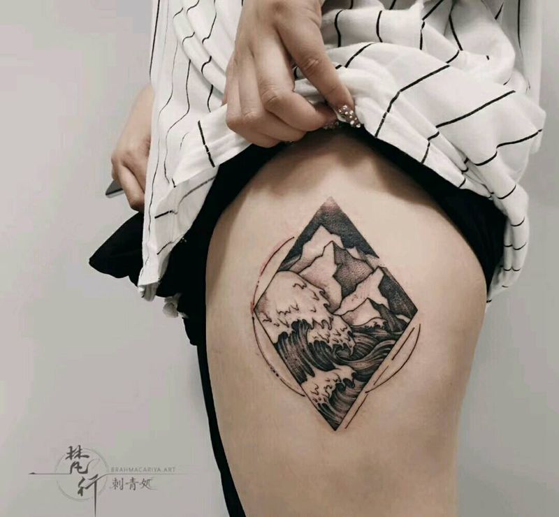 浪纹身图片_腿部新传统浪花纹身图案