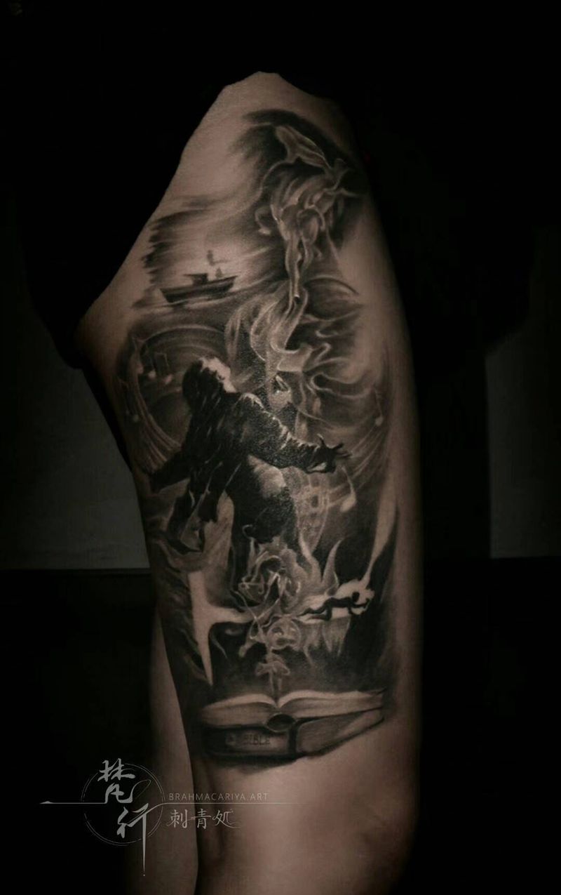 肖申克的救赎纹身图片_腿部欧美写实纹身图案