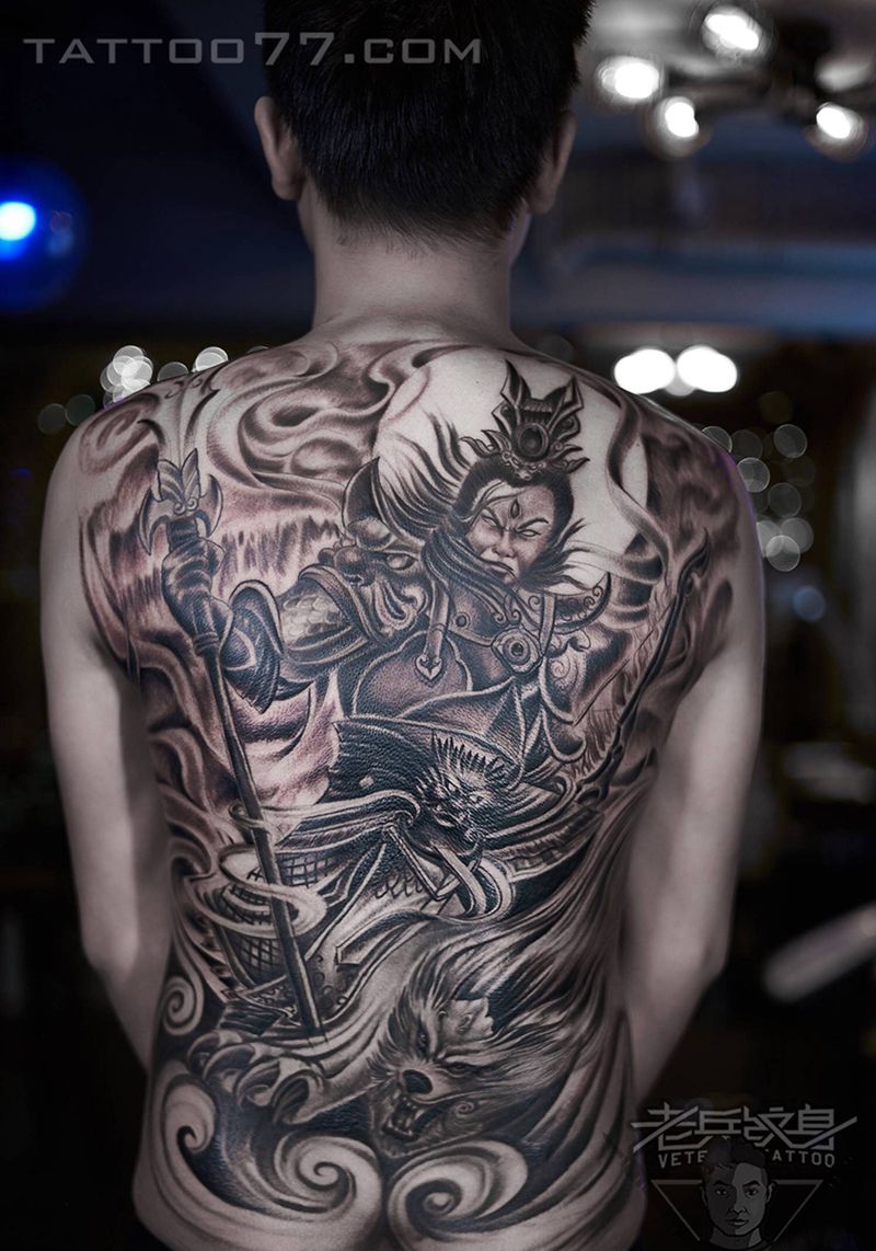 满背二郎神纹身图片_成品背部传统人物纹身图案