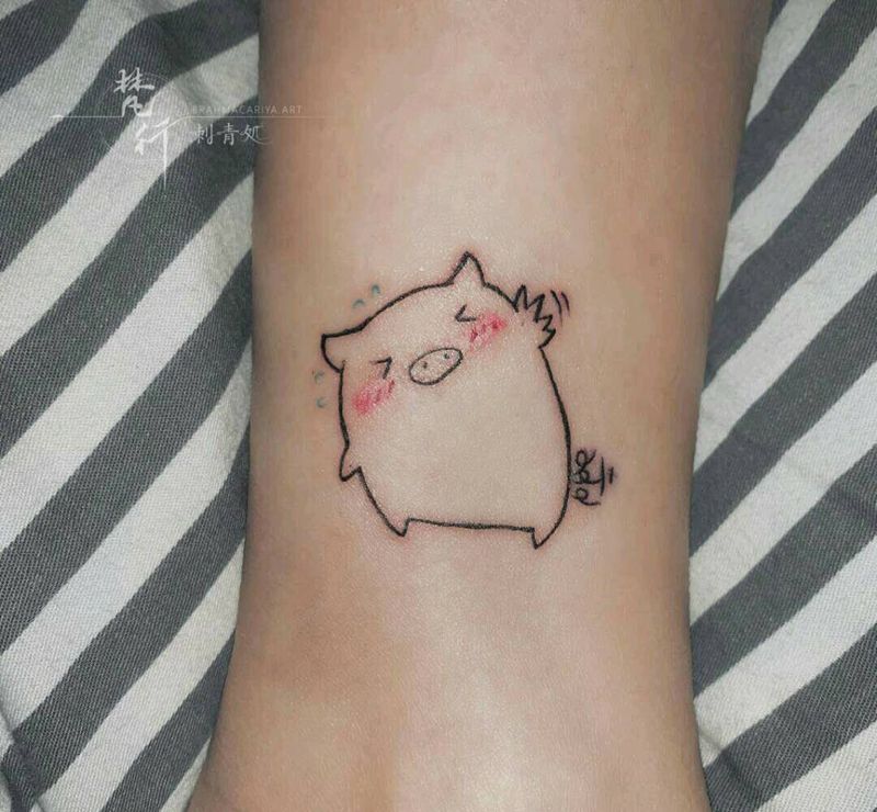 小猪纹身图片_腿部新传统猪纹身图案