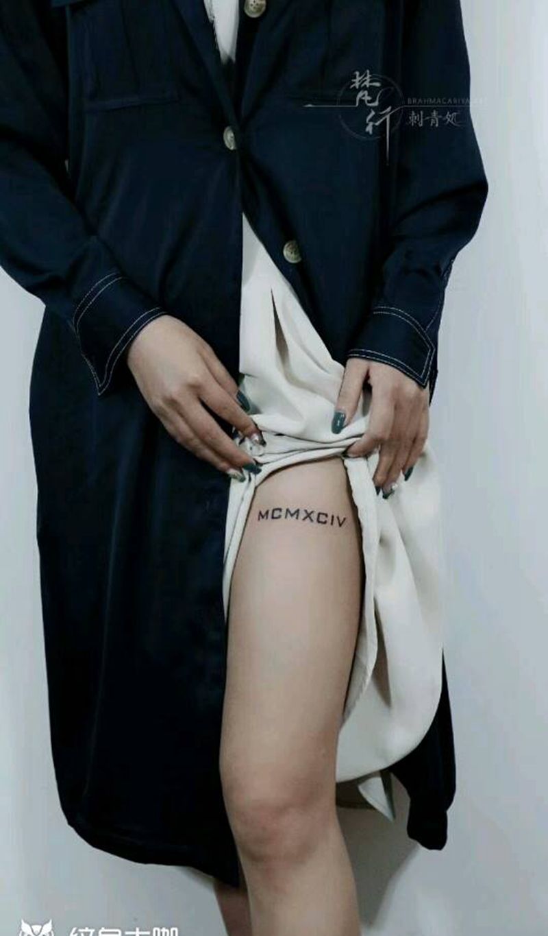 字母纹身图片_腿部花体字字母纹身图案