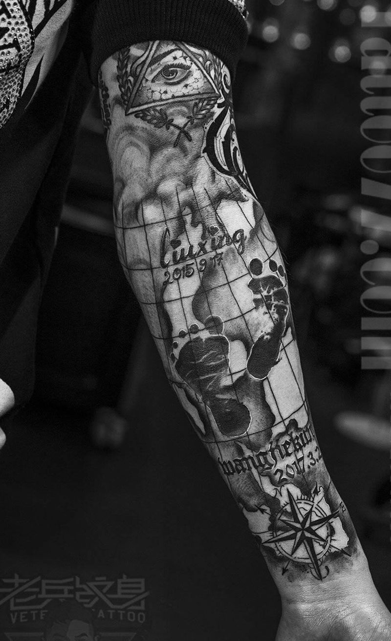 手部欧美地图脚印纹身纹身图片