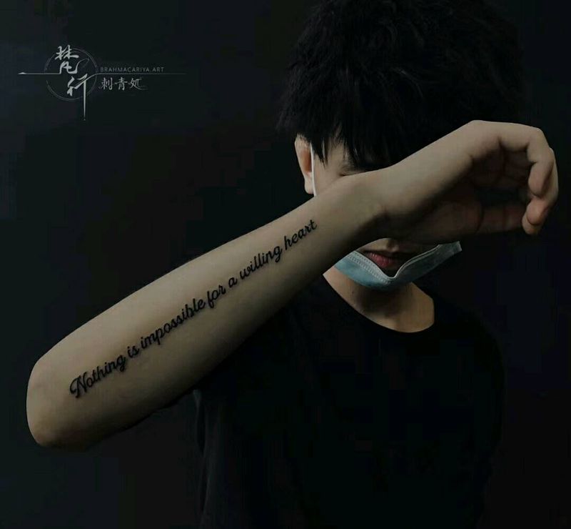 外语纹身图片_手臂老传统外文纹身图案