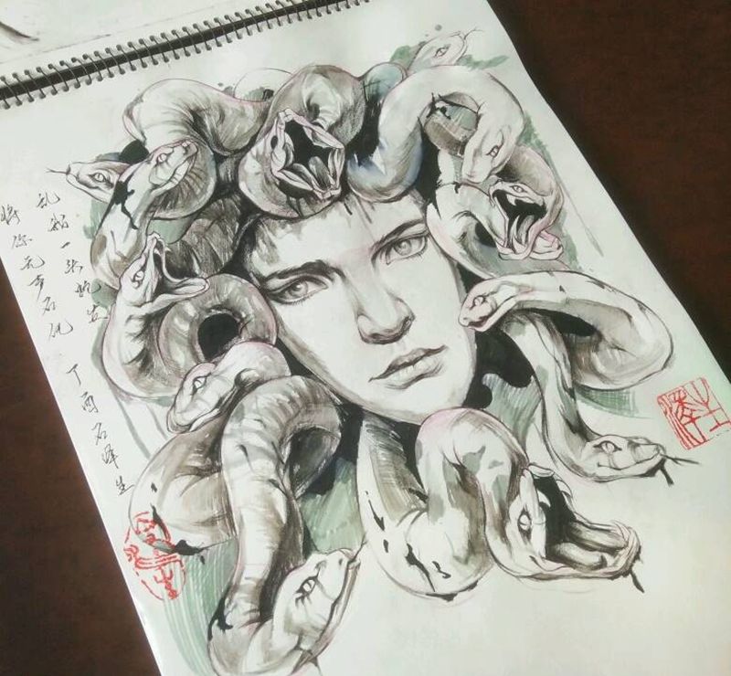 美杜莎纹身图片_手臂欧美写实动物人物原创泼墨手稿纹身图案