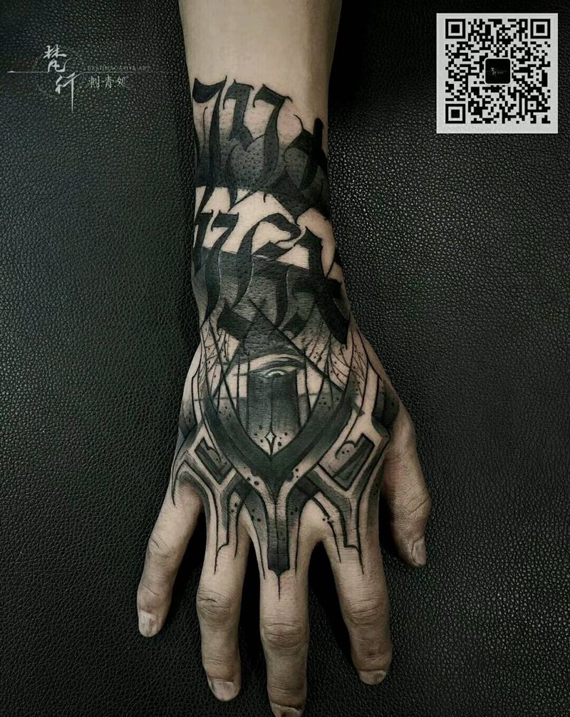 花体字遮盖纹身图片_手部花体字花体字纹身图案