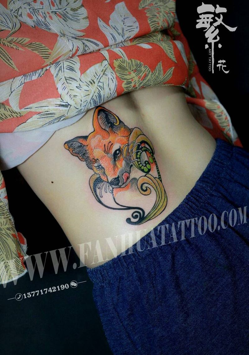 马大帅原创狐狸纹身图片_腰部欧美动物成品纹身图案