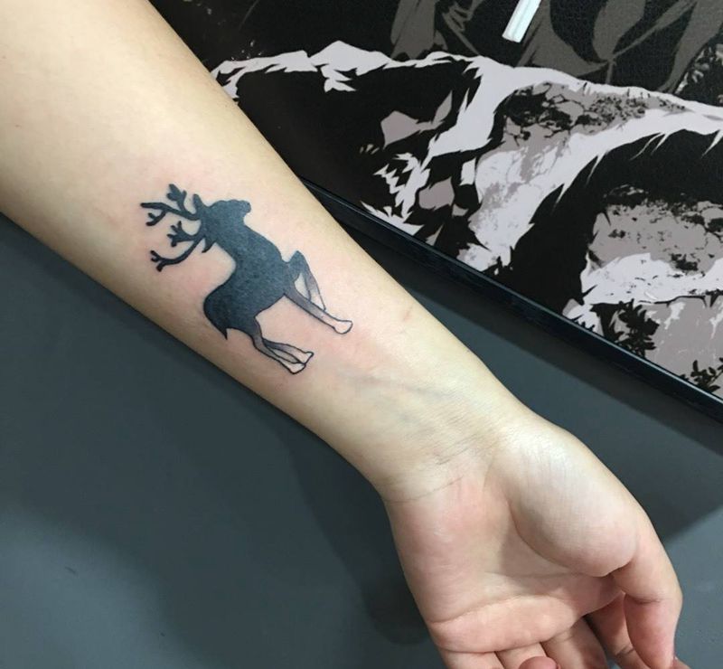 小鹿纹身图片