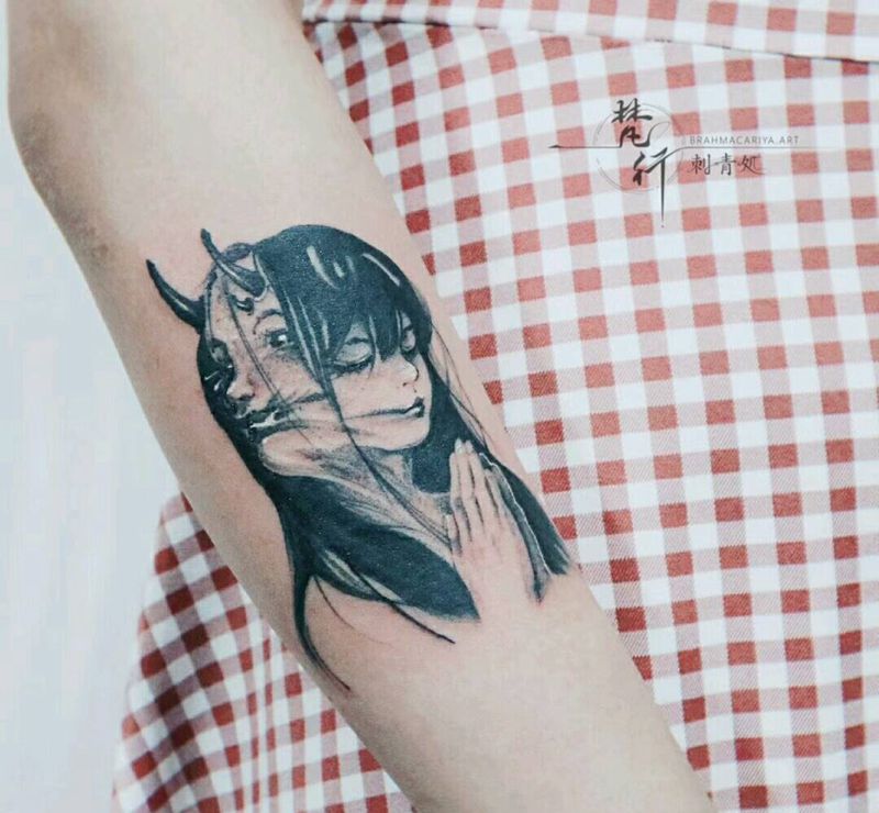 双生纹身图片_手臂老传统头像纹身图案