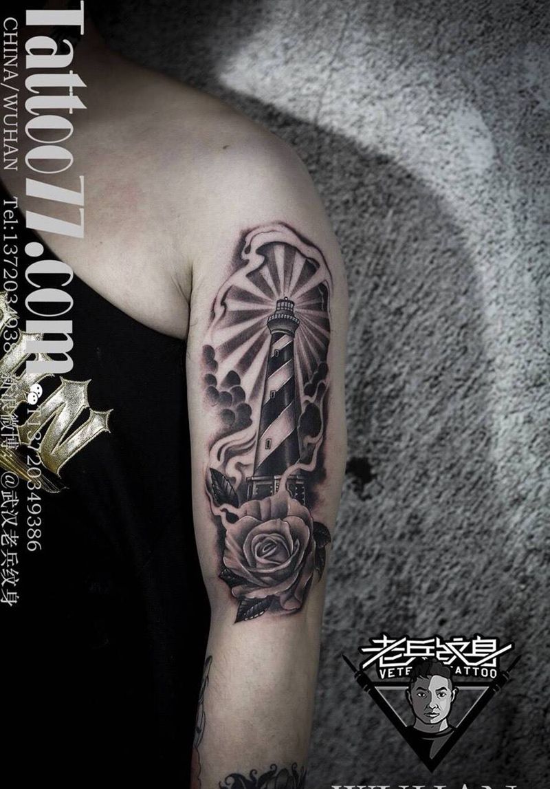 手臂灯塔玫瑰纹身作品纹身图片_成品手臂欧美静物植物纹身图案