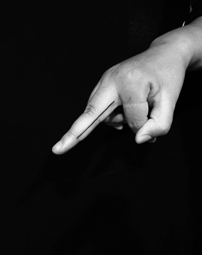 死亡线纹身图片