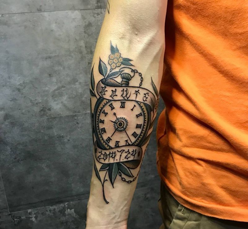 school 怀表纹身图片