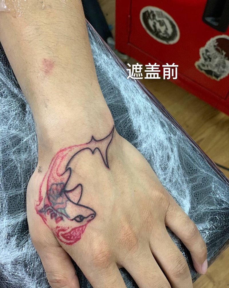 #遮盖#school#鲨鱼纹身图片_手部Old School鲨鱼纹身图案