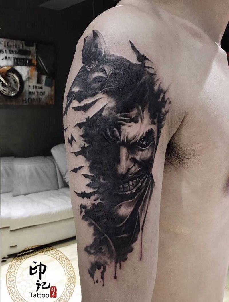 蝙蝠侠黑暗骑士纹身图片