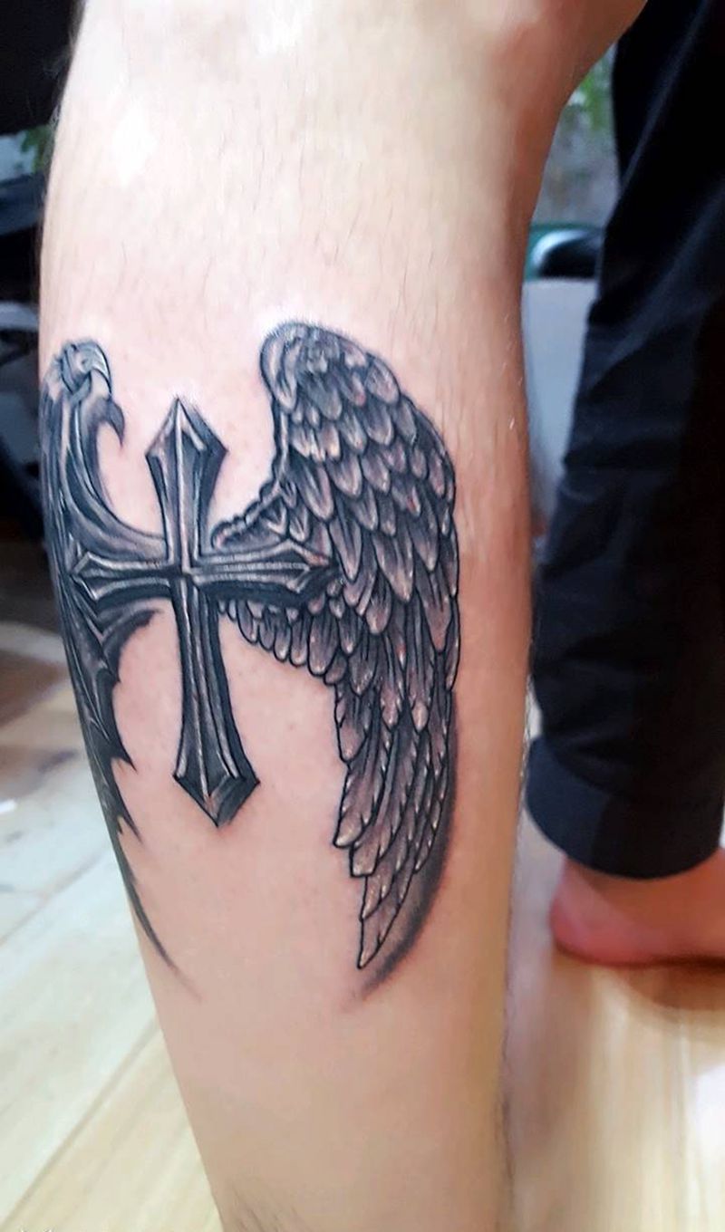 恶魔与天使翅膀纹身图片